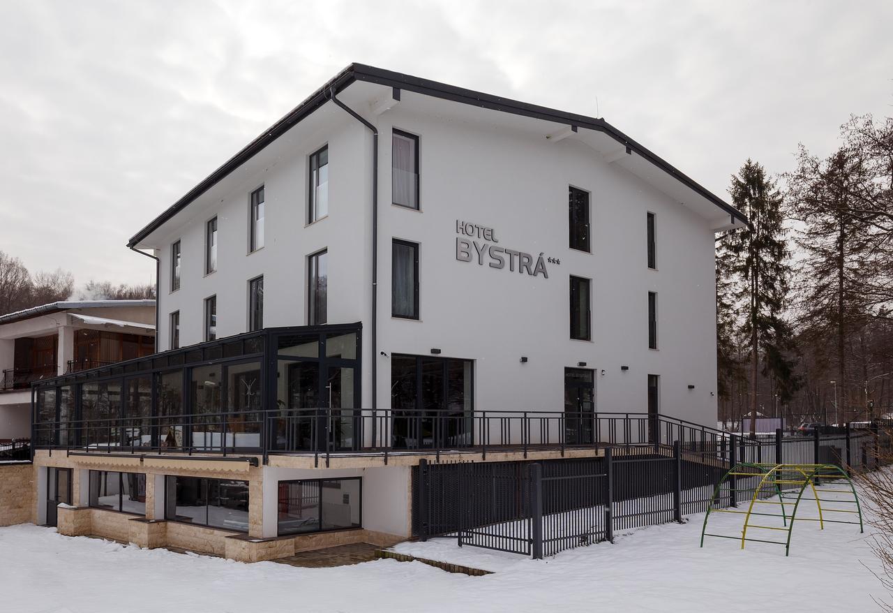 Hotel Bystra Snina Exterior foto